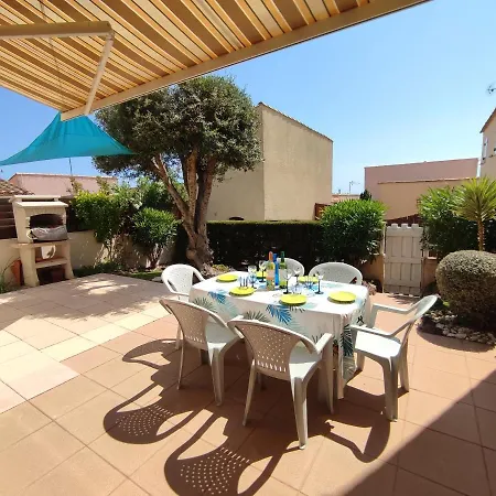 Les Captivantes Ii Jolie 3 Pieces Avec Grande Terrasse Piscine Mt St Martin Cap D'agde *